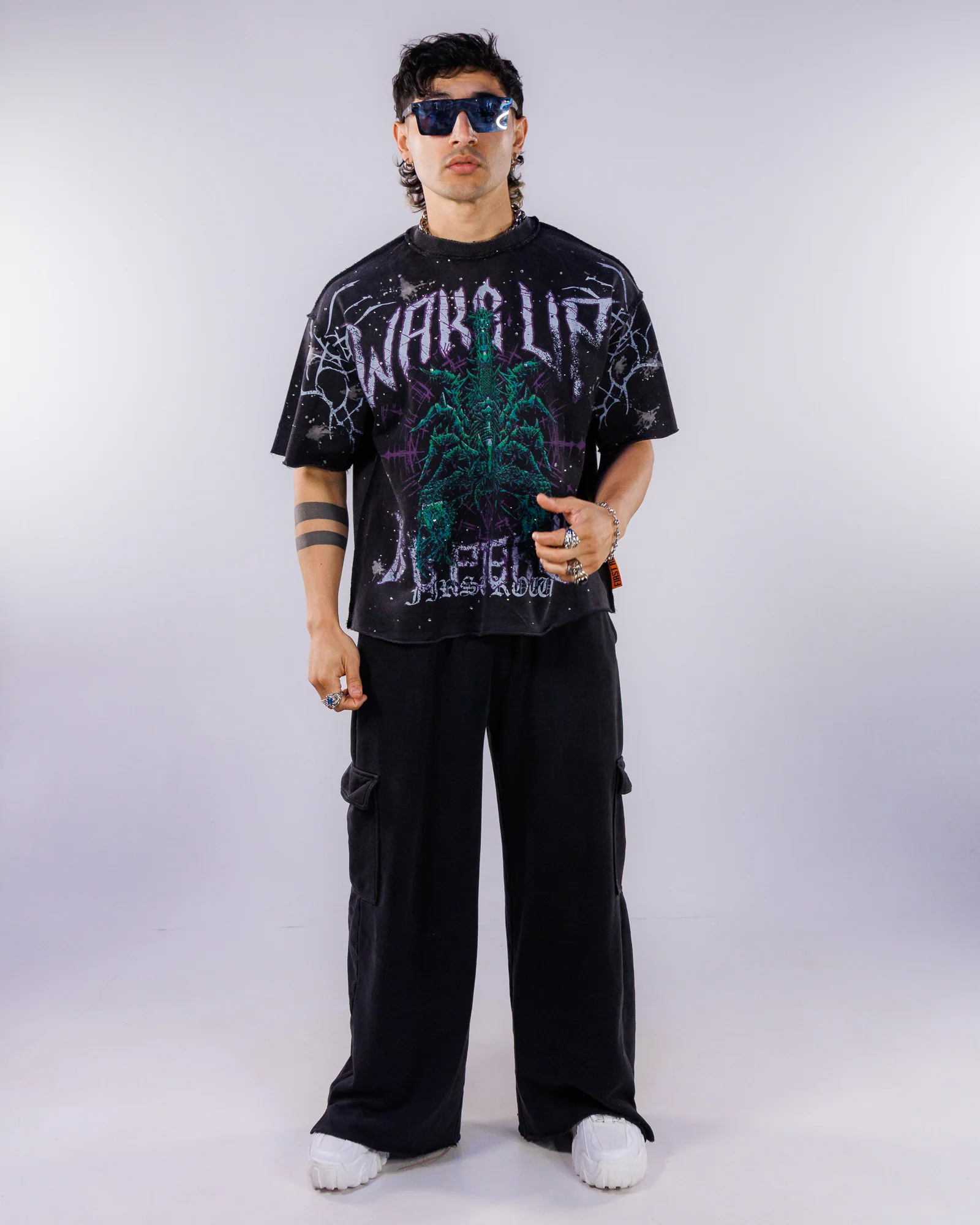 Be Fierce Scorpion Men's Black Tee - Image 6