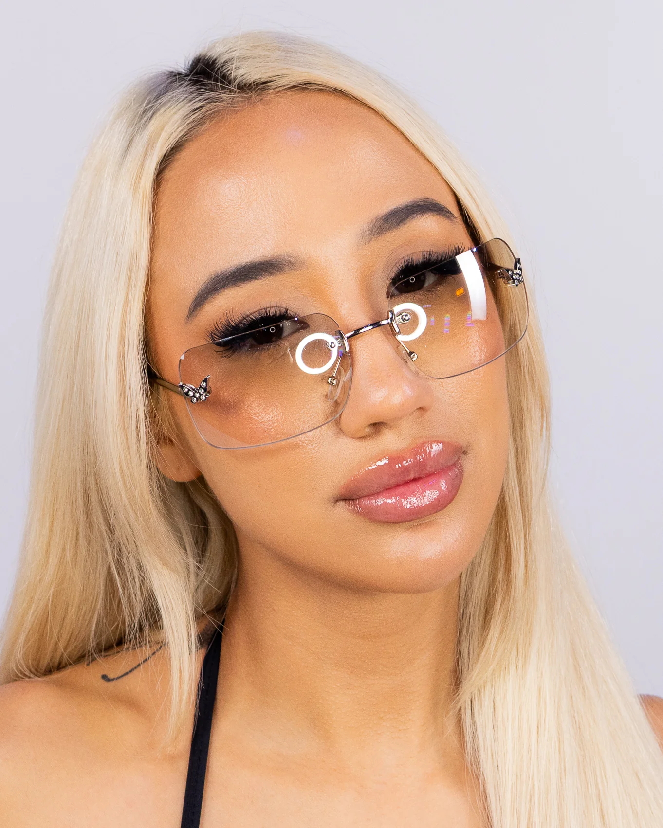 Butterfly Kiss Unisex Sunglasses - Image 3