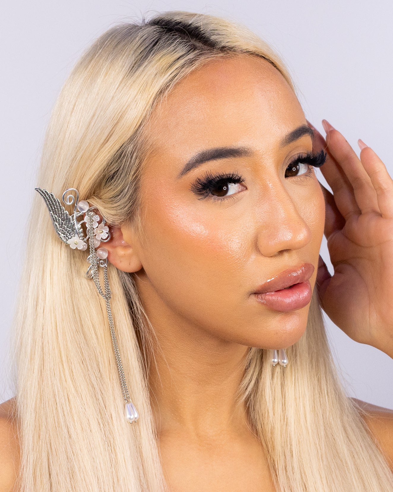 Elf Wing Women's Ear Cuffs - Image 4