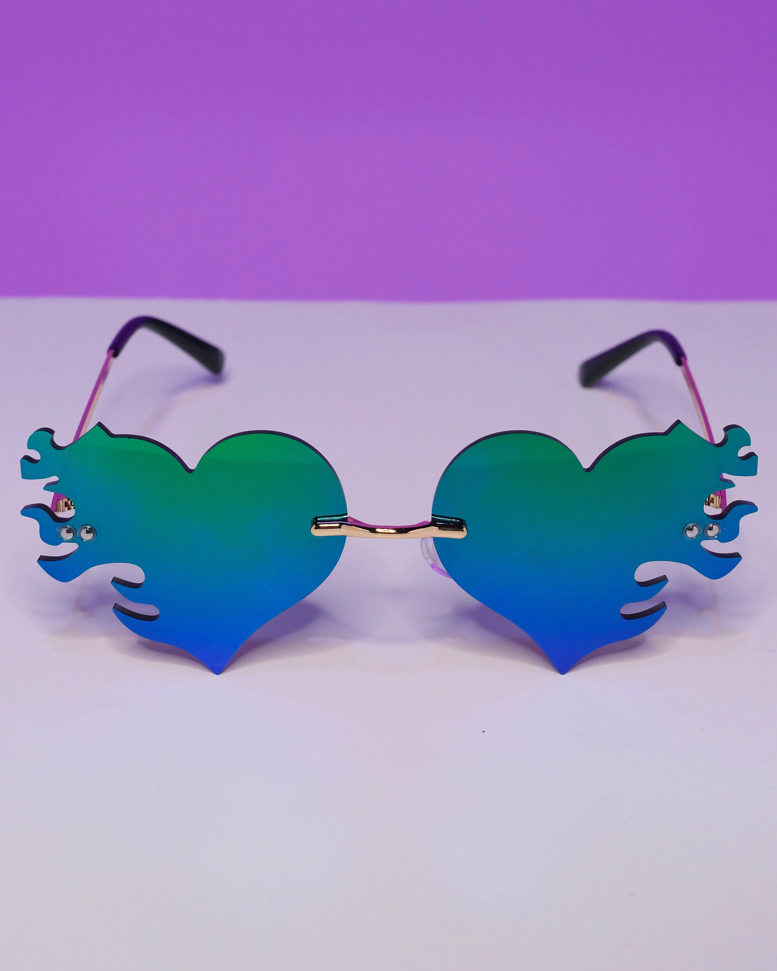 Heart on Fire Sunglasses - Image 6