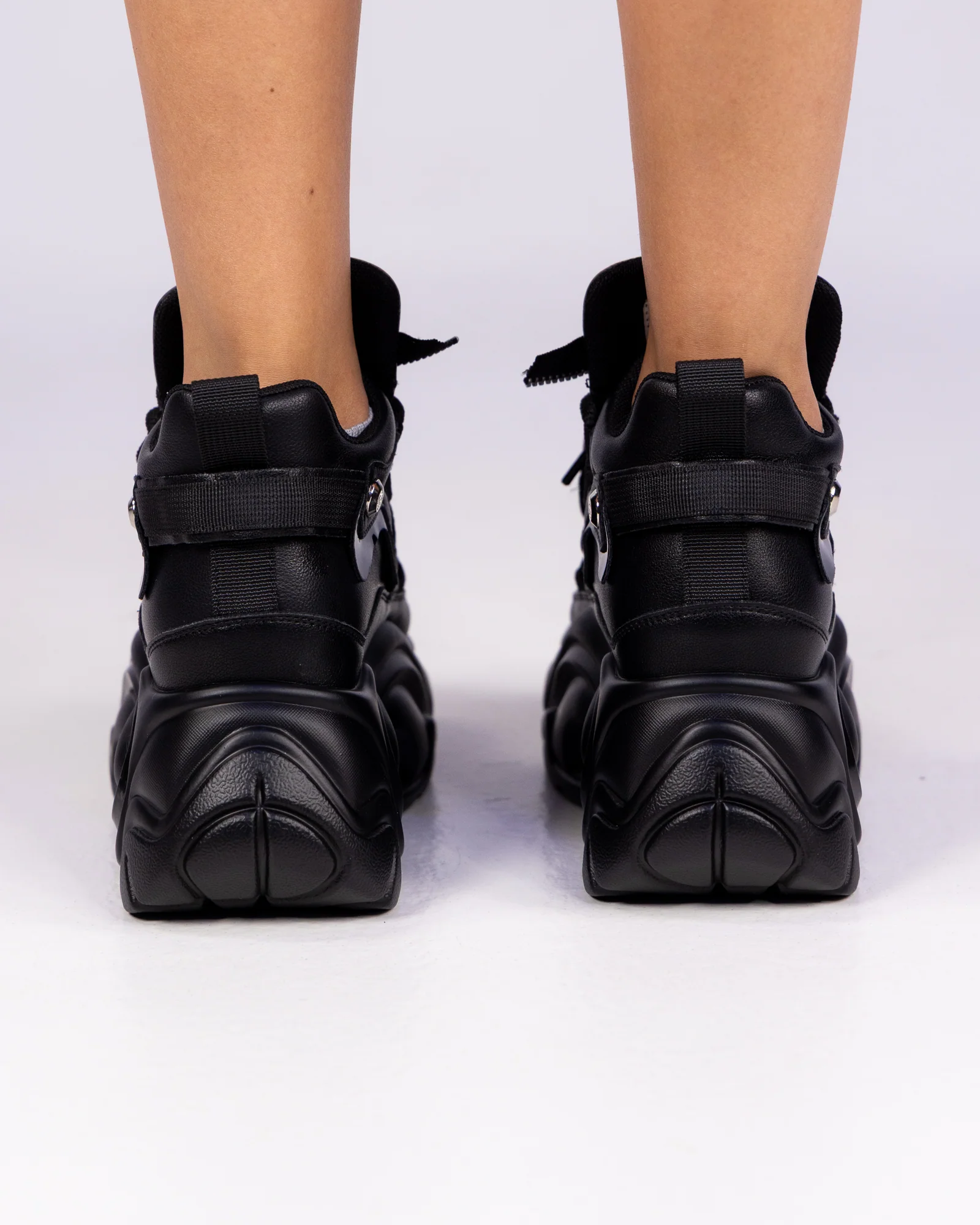 Jupiter Bubble Women's Black Wedge Sneakers - Image 3