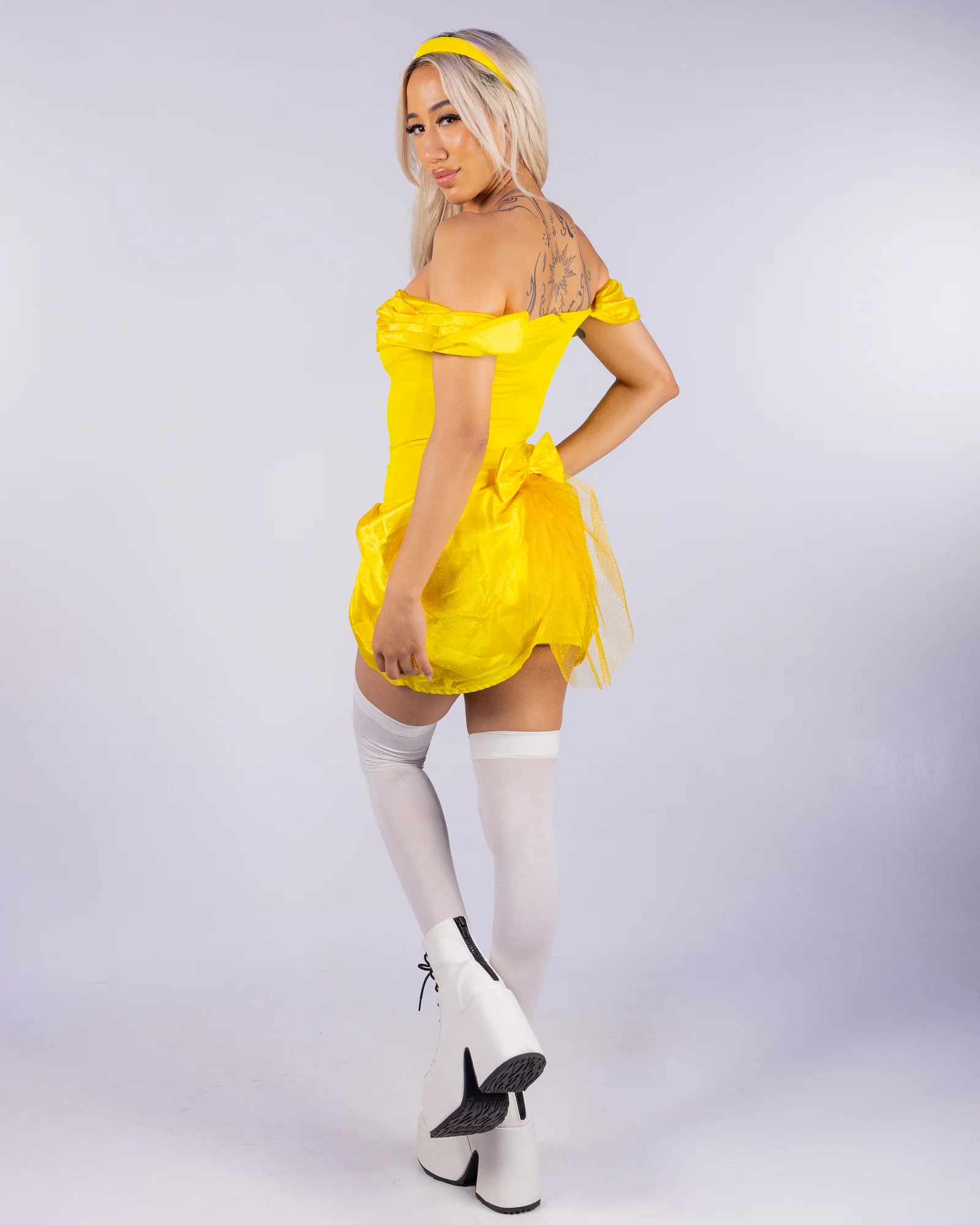 Storybook Bombshell 3pc Women's Yellow Costume Set - Image 6